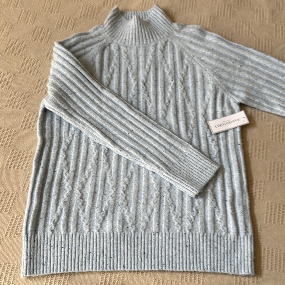 NWT Madison Grey New York Light Blue Marled Mock Neck Cable Knit Sweater, Large